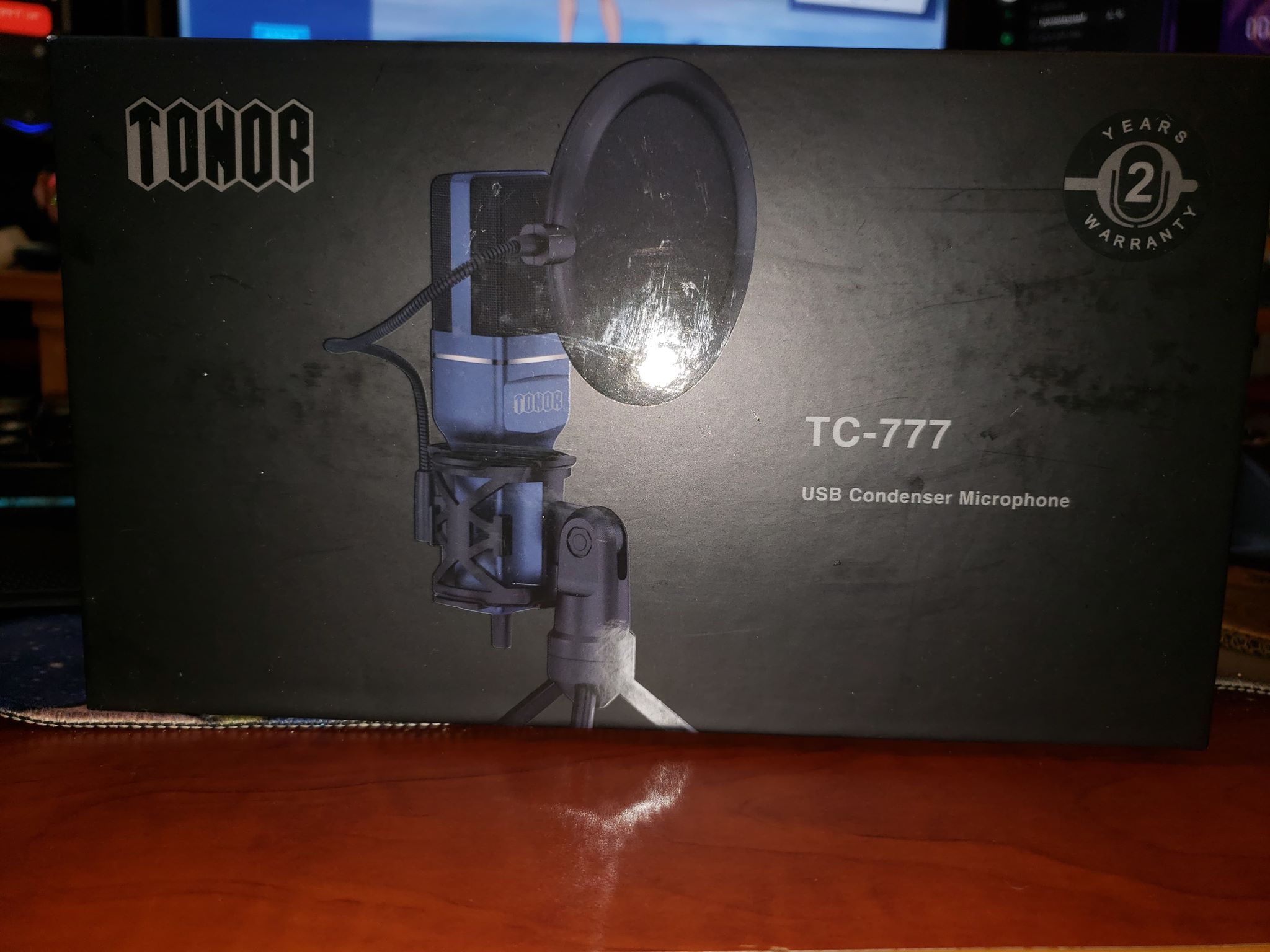 Review of The Tonor TC-777 USB Microphone